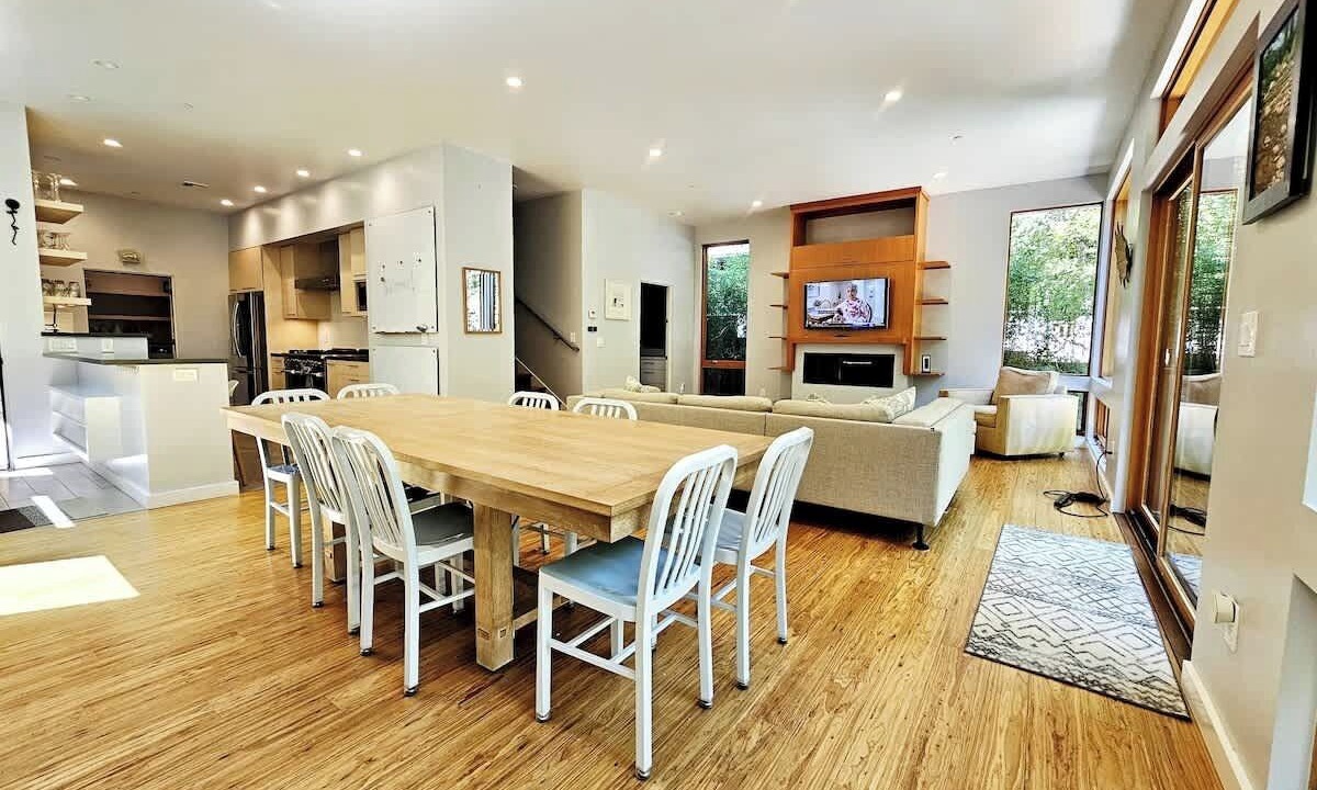 Photo of Others in Felton