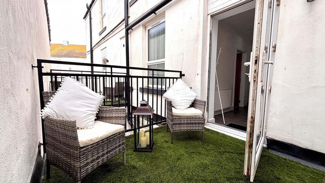 Photo of Patio Balcony in North Shore