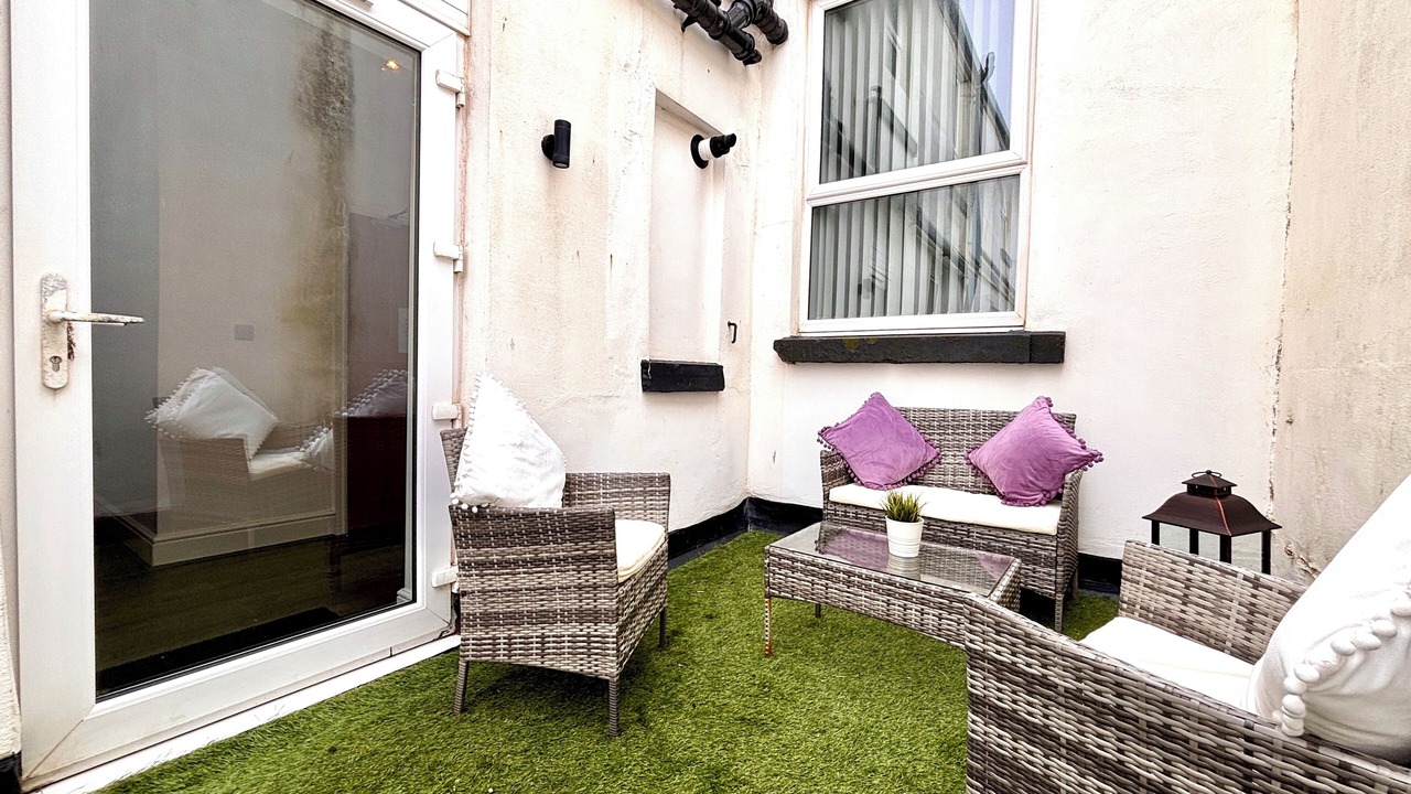 Photo of Patio Balcony in North Shore