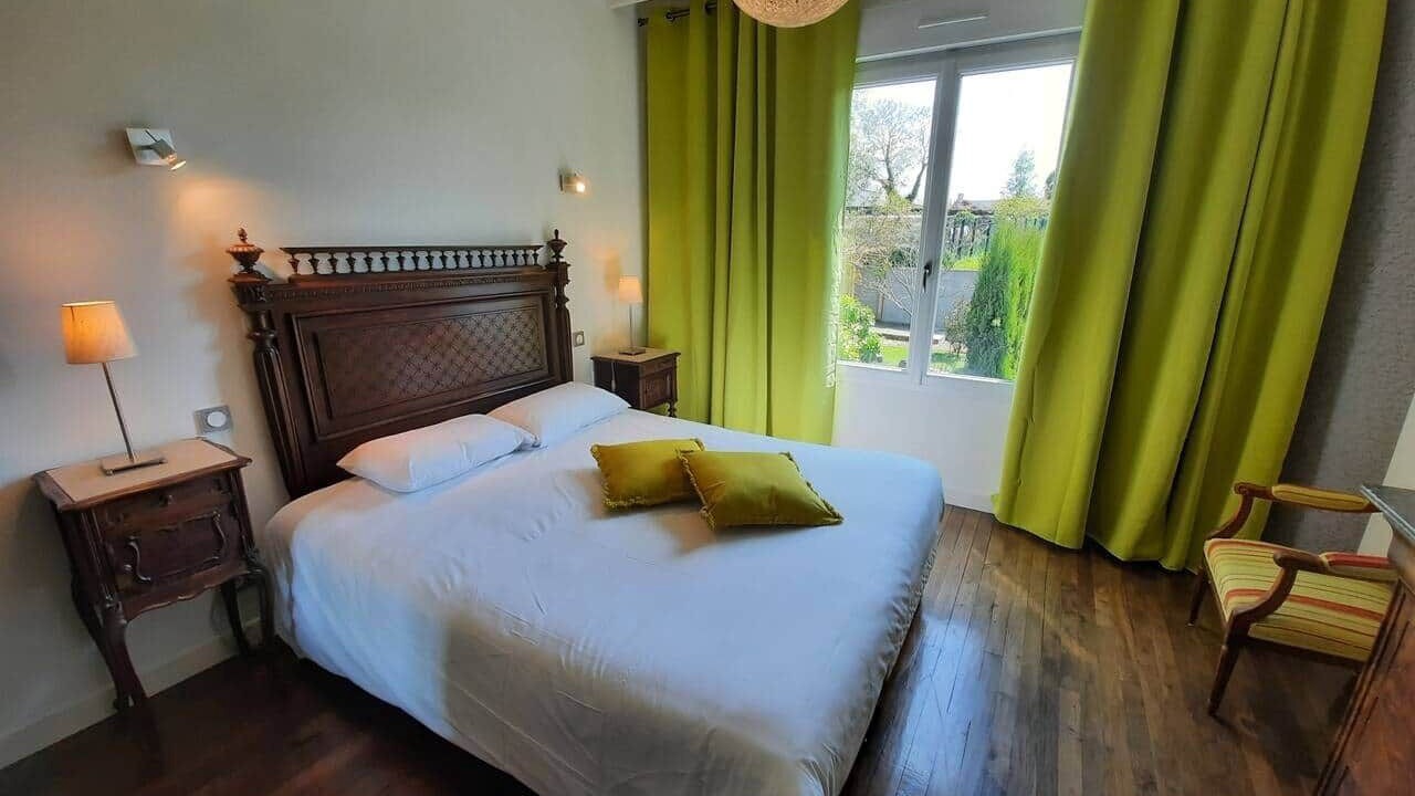 Photo of Bedroom in Saint-Pern