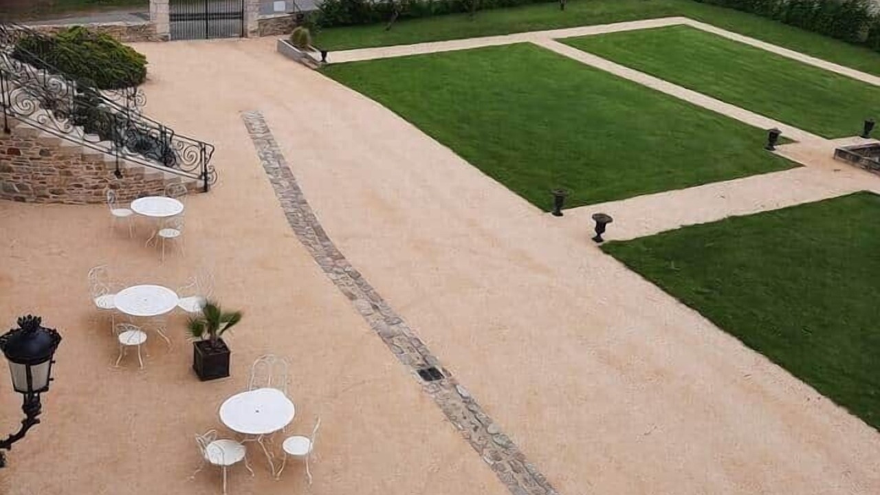 Photo of Outdoor in La Bouexiere