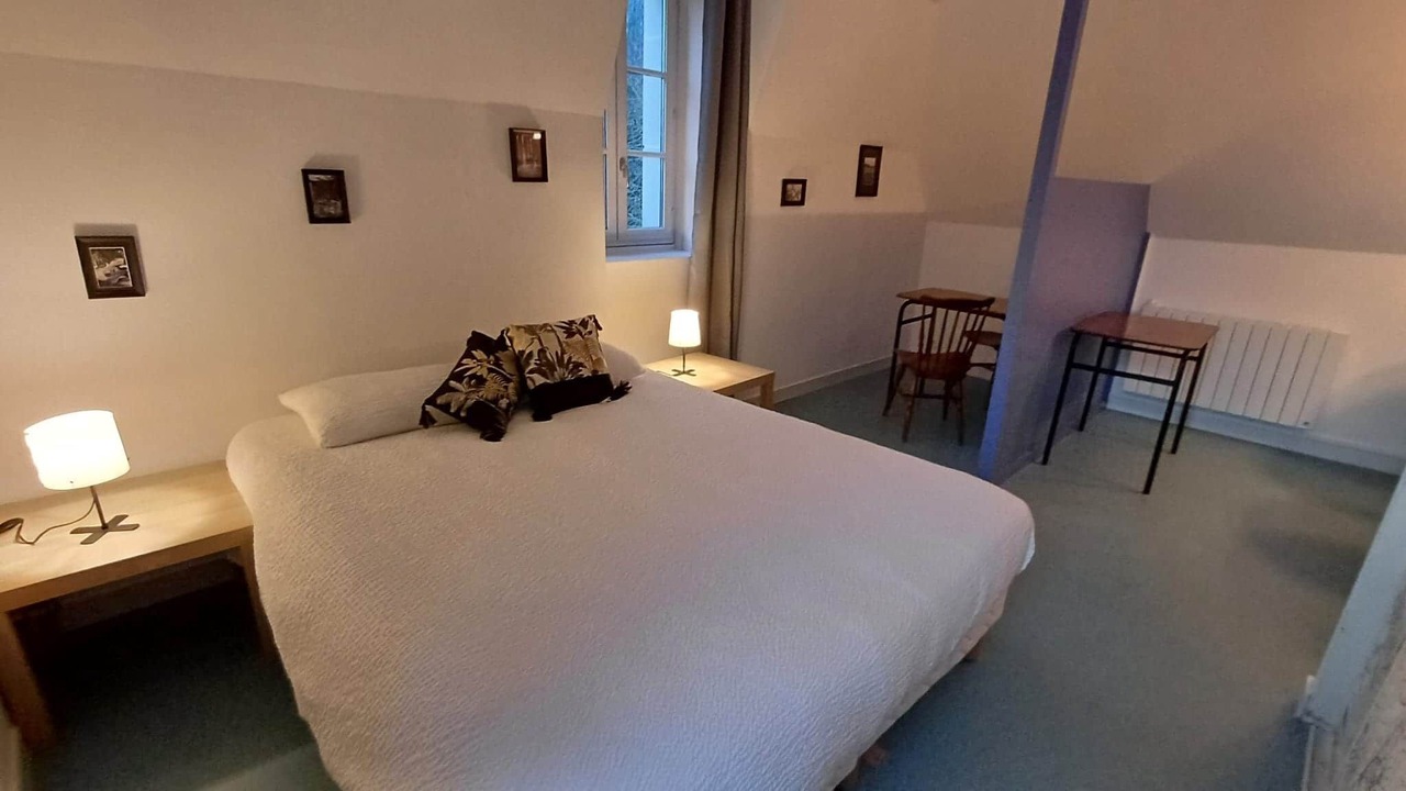 Photo of Bedroom in La Bouexiere