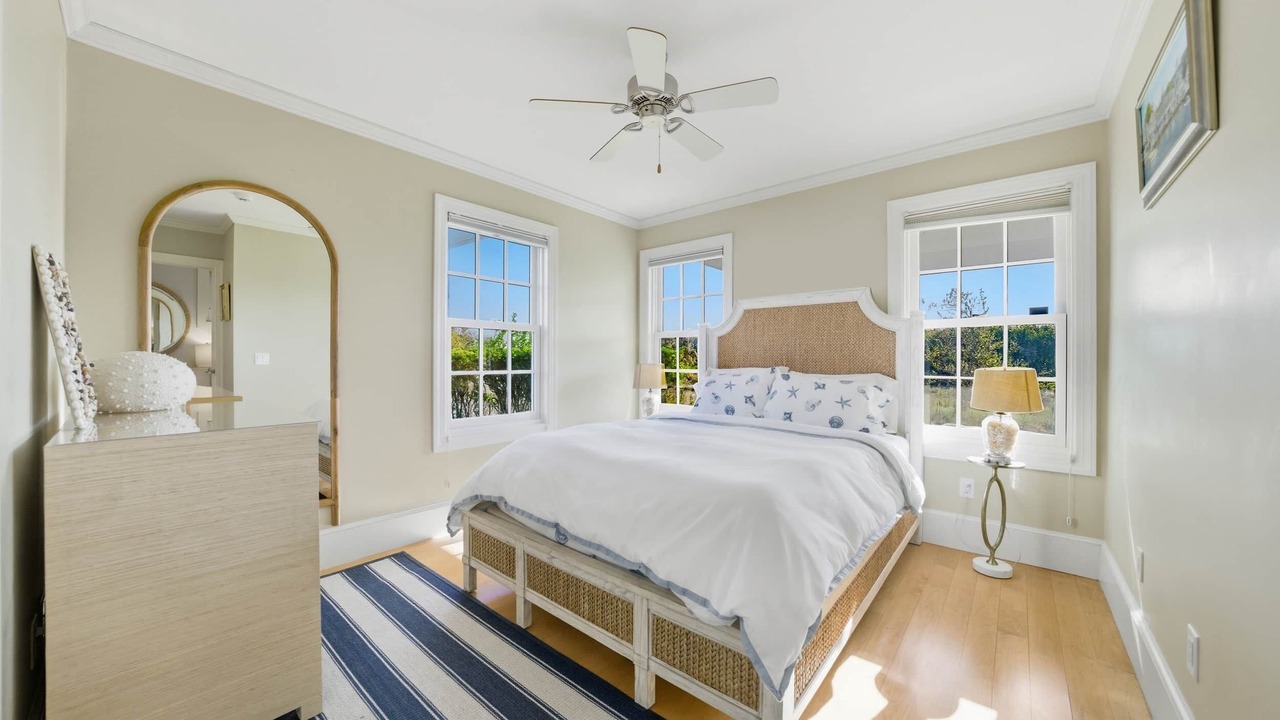 Photo of Others in Dionis