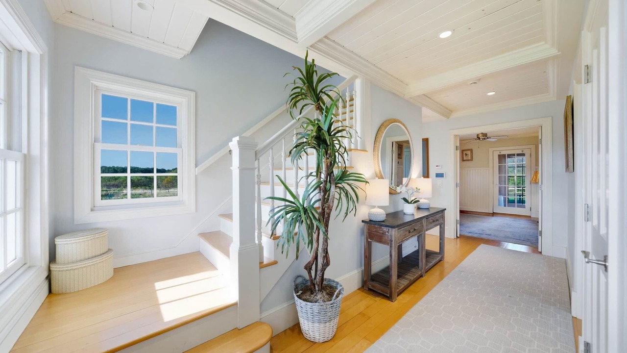 Photo of Others in Dionis