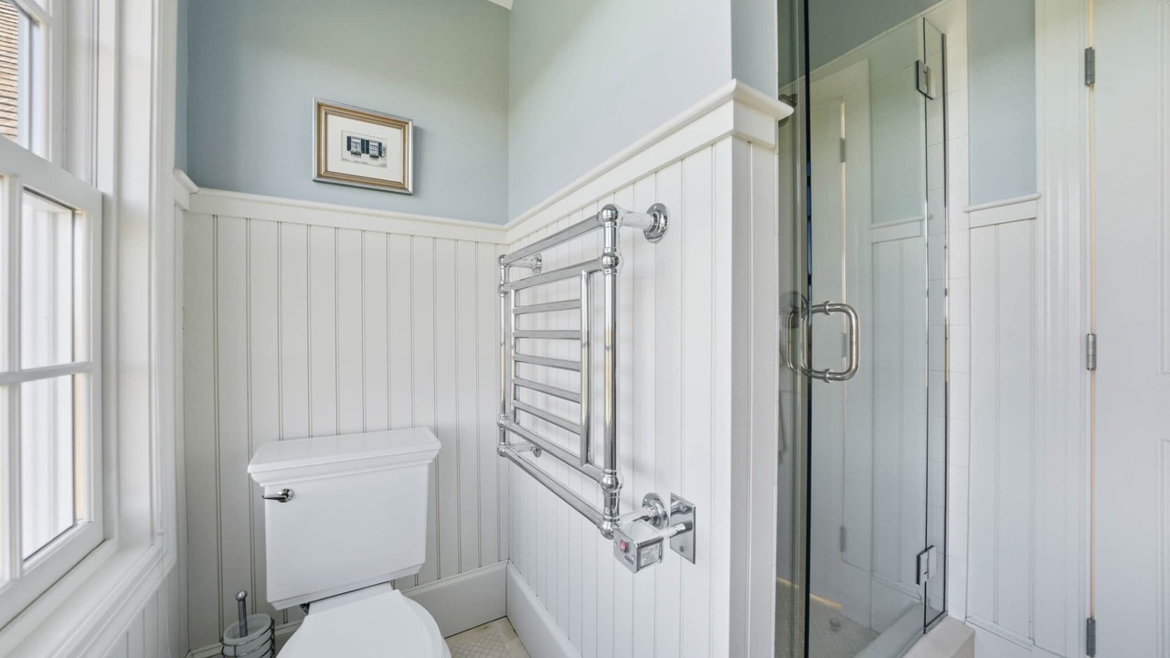 Photo of Others in Dionis