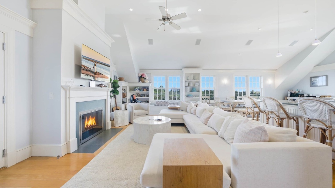 Photo of Others in Dionis