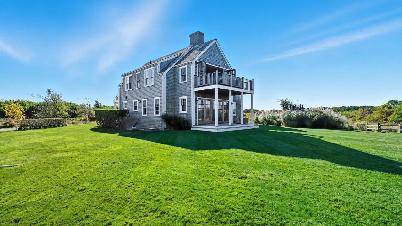 Photo of Others in Dionis