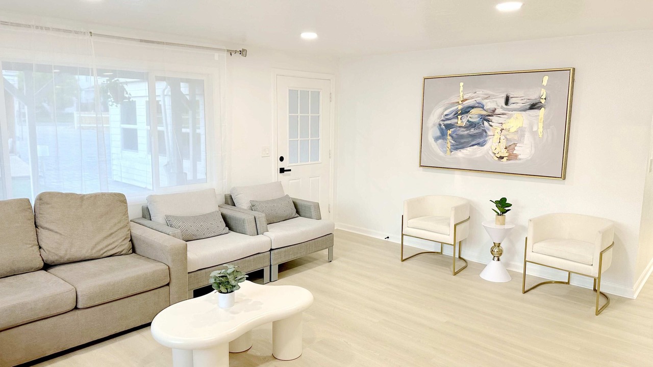 Photo of Livingroom in Witch Hazel