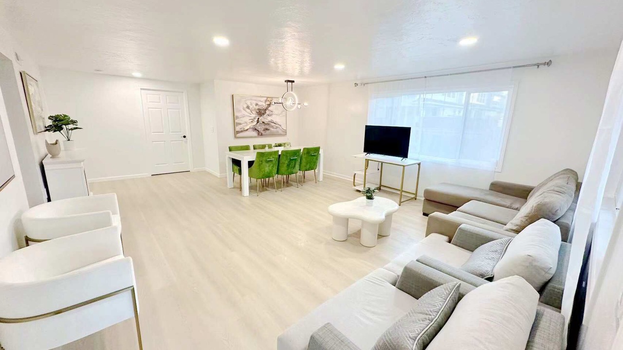 Photo of Livingroom in Witch Hazel