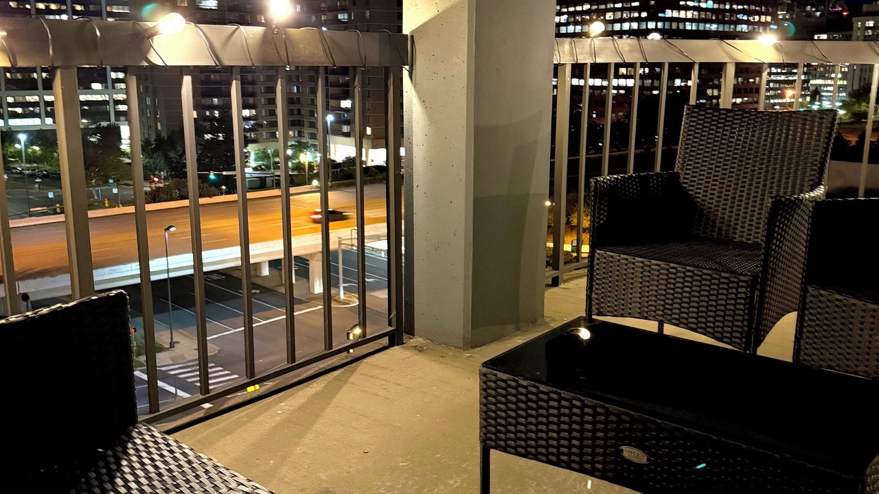 Photo of Patio Balcony in Aurora Highlands