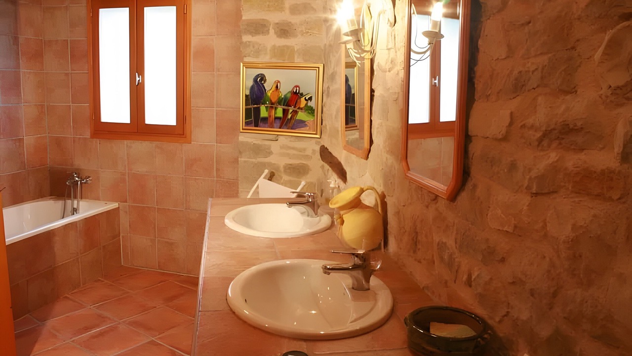 Photo of Bathroom in Milhars