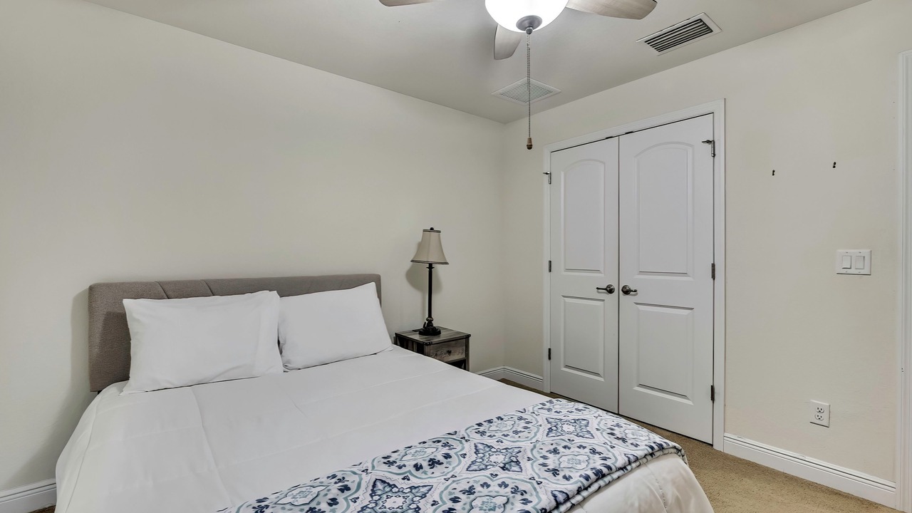 Photo of Bedroom in Brooksville