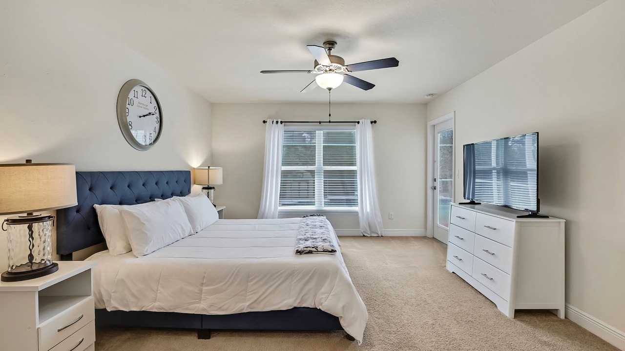 Photo of Bedroom in Brooksville
