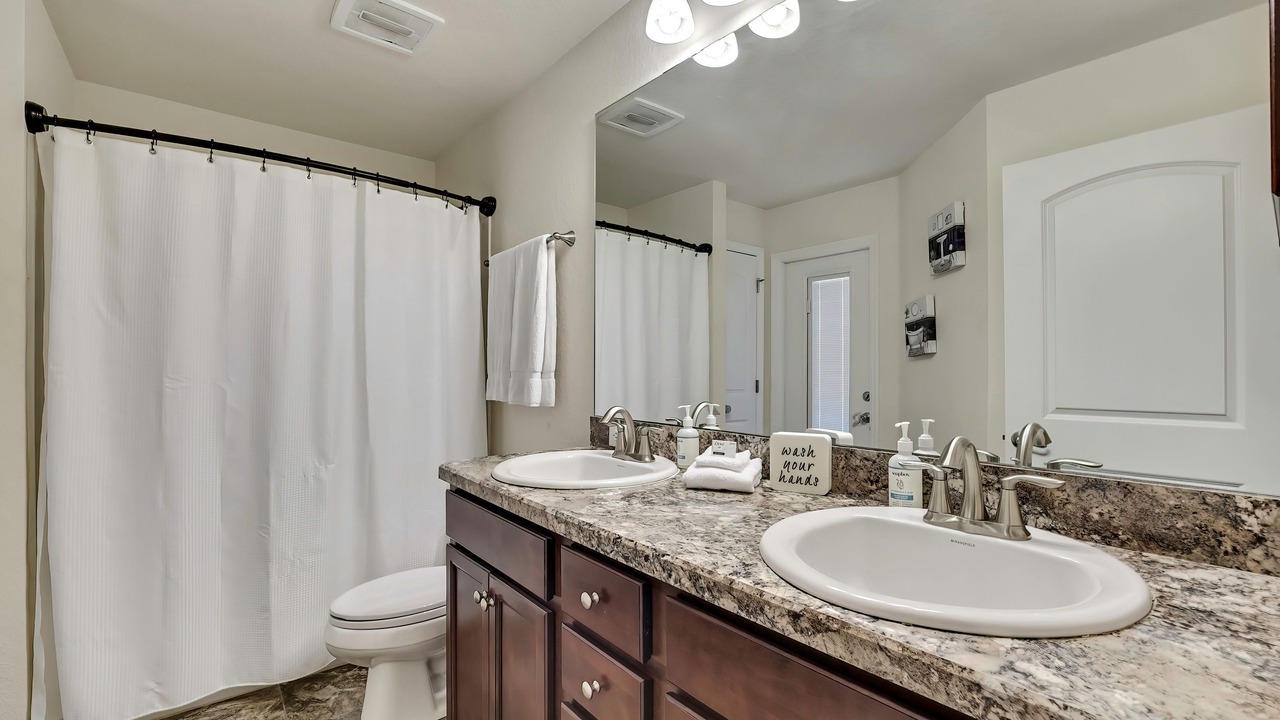 Photo of Bathroom in Brooksville