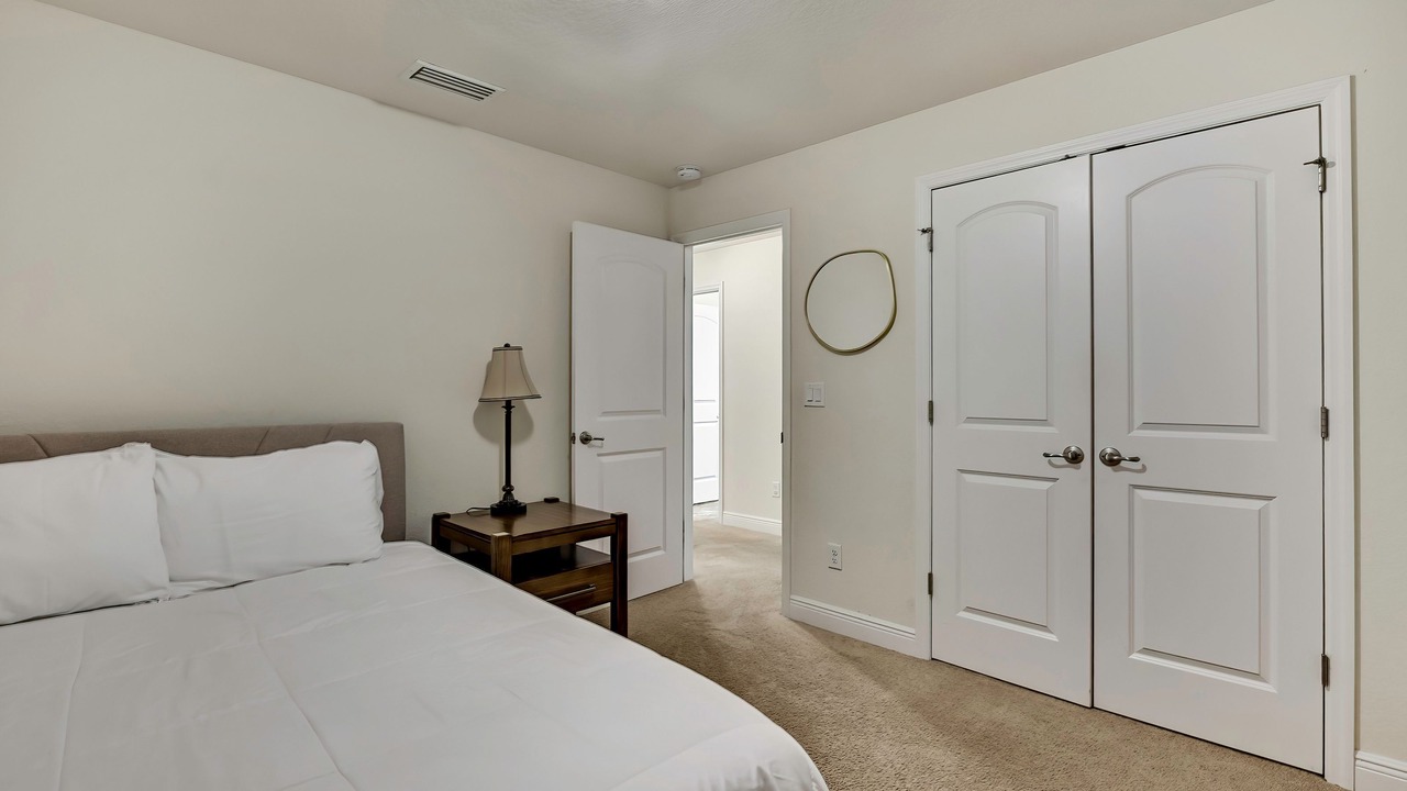 Photo of Bedroom in Brooksville