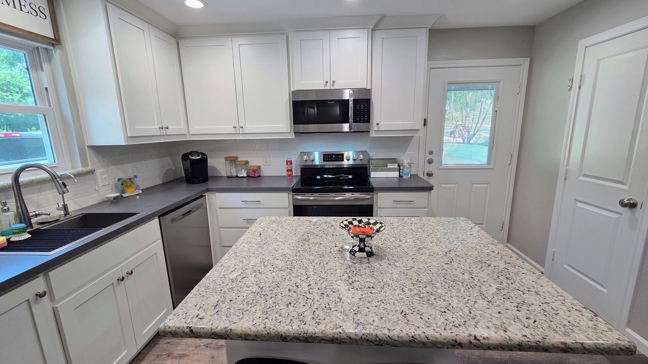 Photo of Kitchen in Sanger