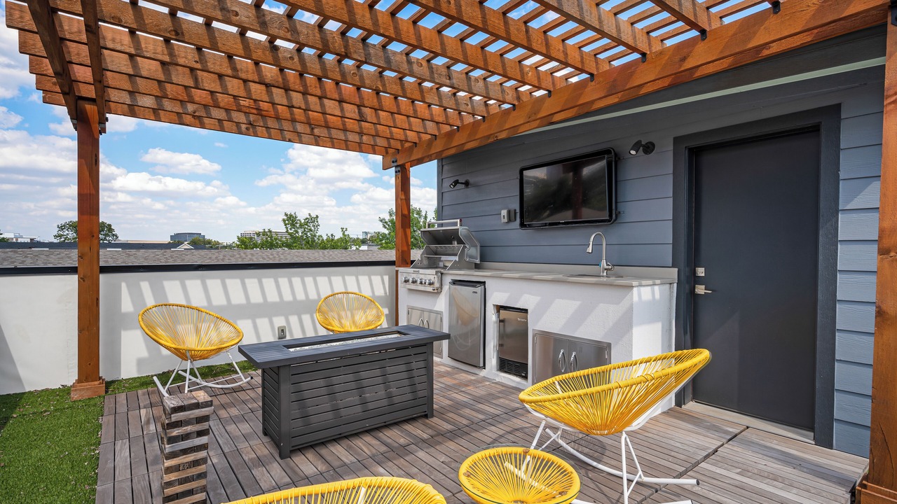 Photo of Patio Balcony in Old East Dallas
