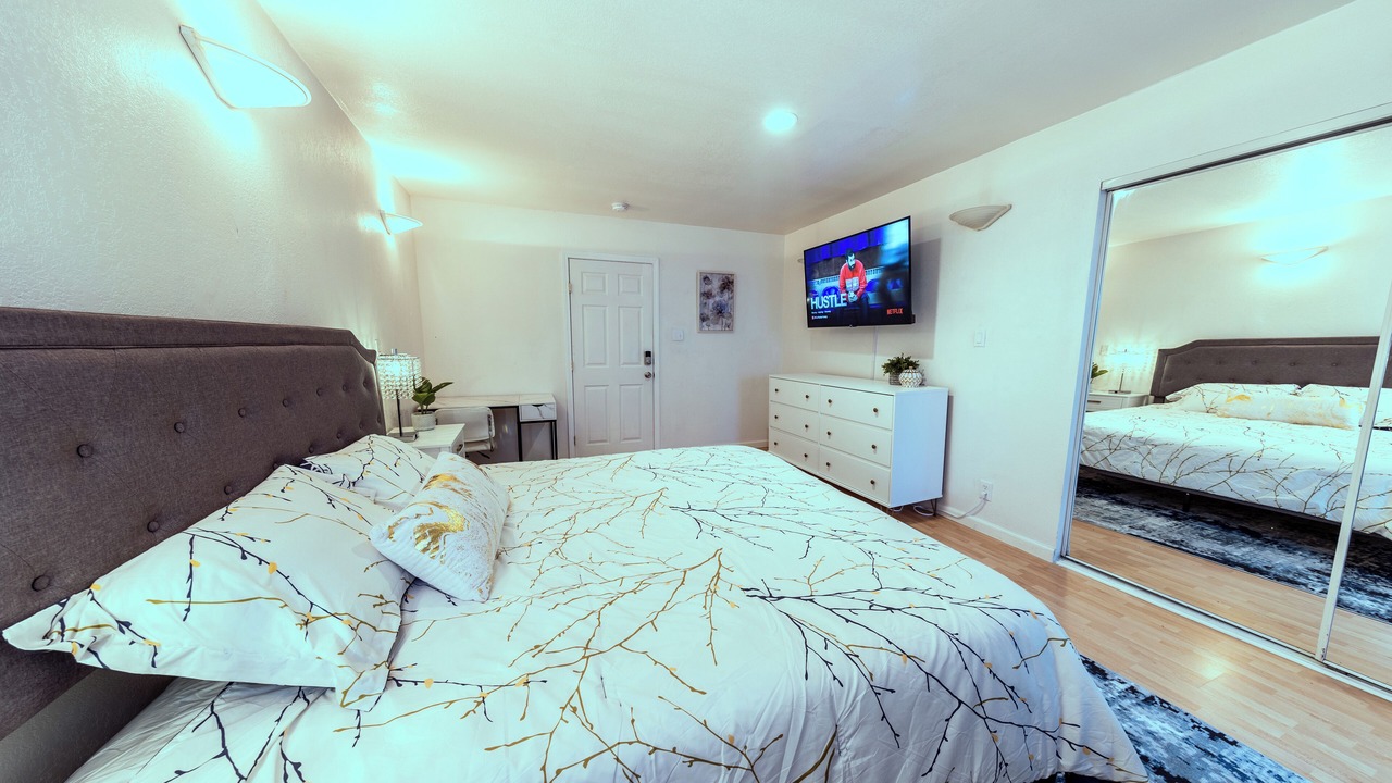 Photo of Bedroom in San Bruno