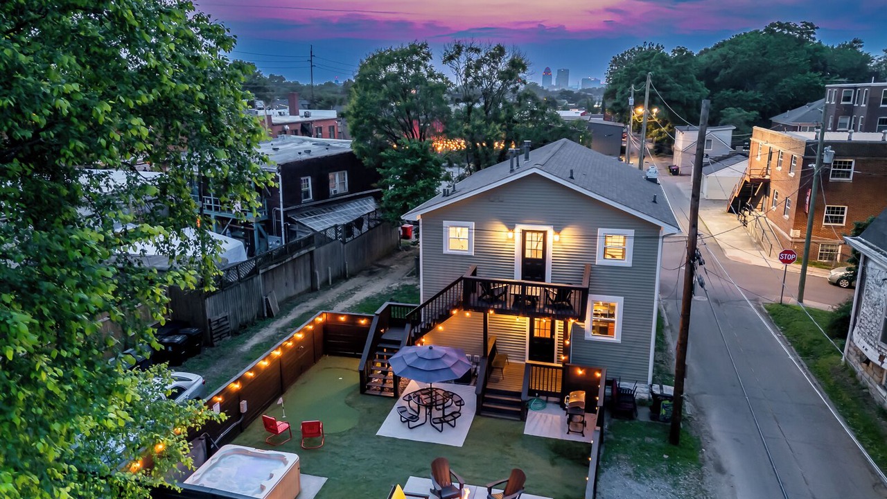 Photo of Patio Balcony in Cherokee Triangle