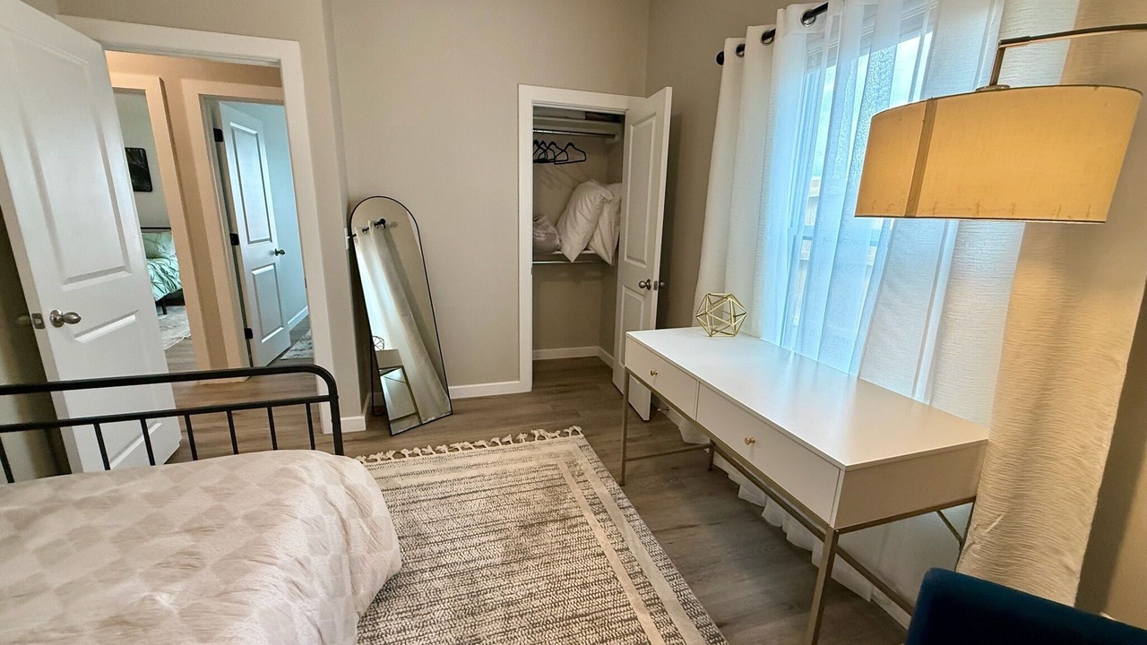 Photo of Bedroom in Valley Center