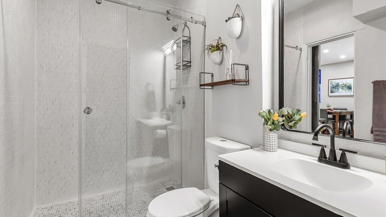 Photo of Bathroom in Northgate