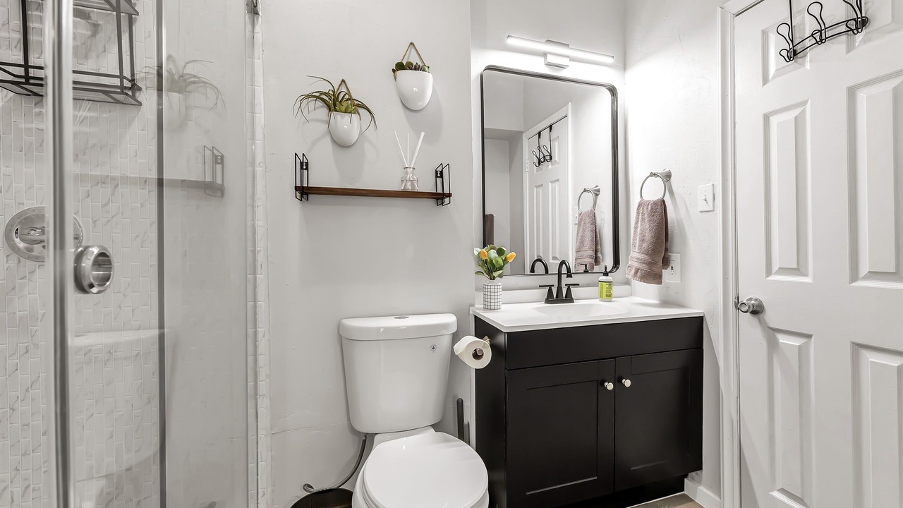 Photo of Bathroom in Northgate