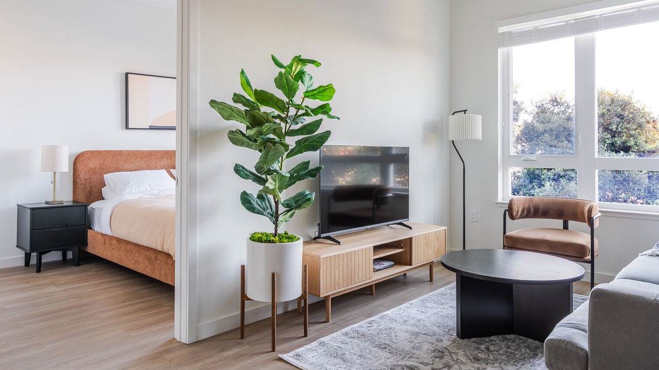 Photo of Bedroom in Old San Leandro