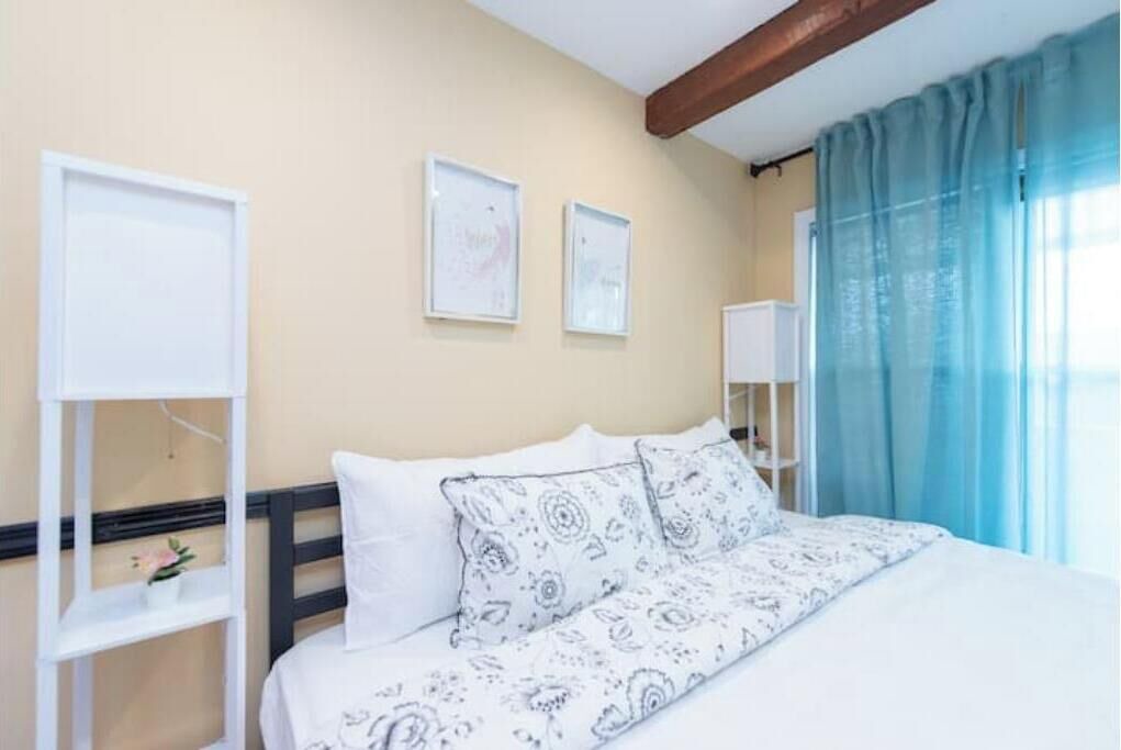 Photo of Bedroom in Sea Gate
