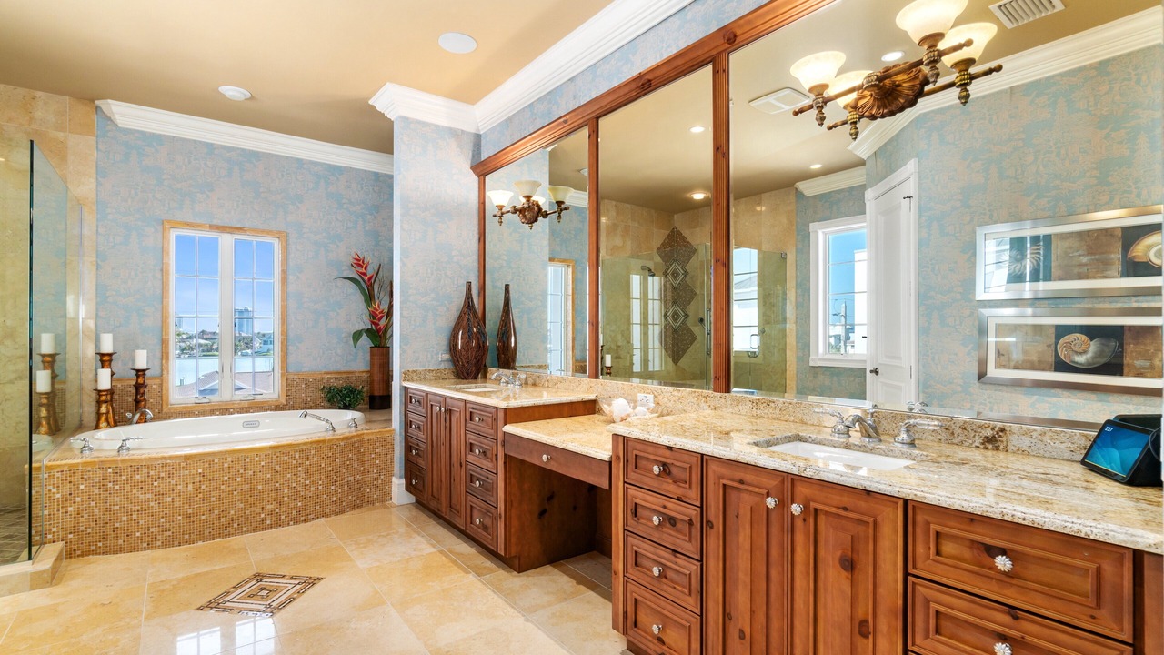 Photo of Bathroom in Bonita Springs