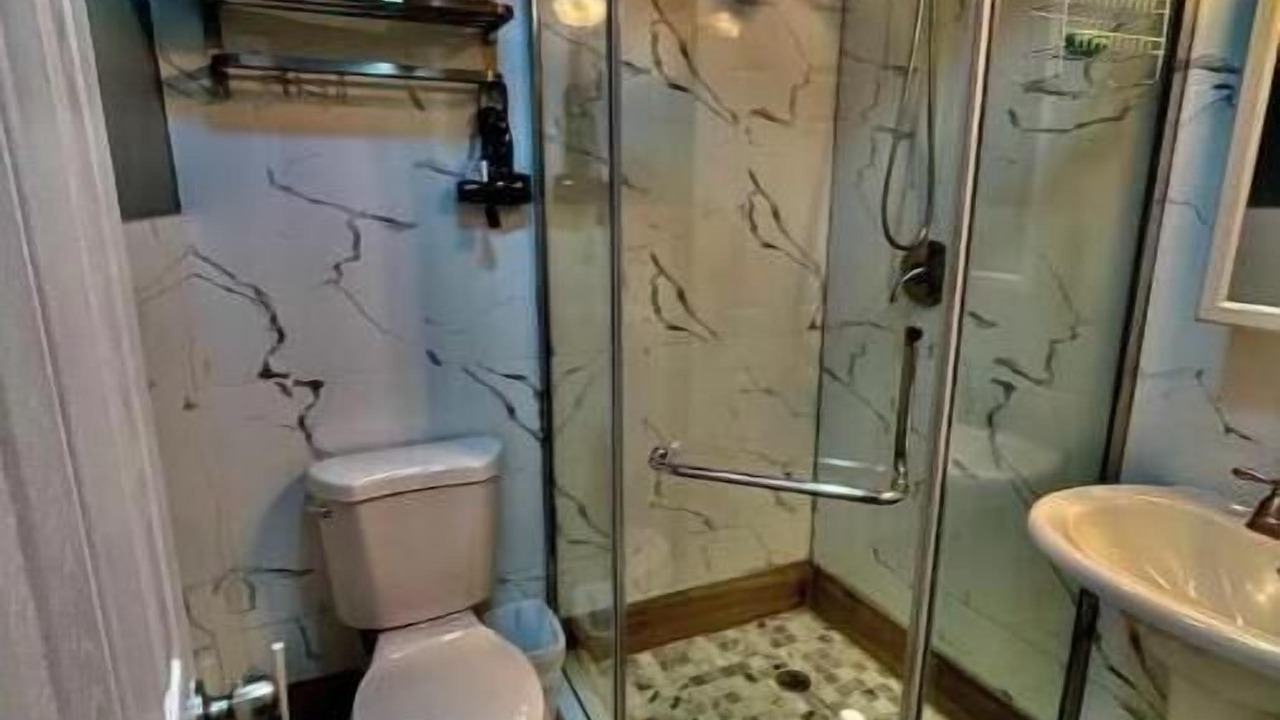 Photo of Bathroom in Sea Gate