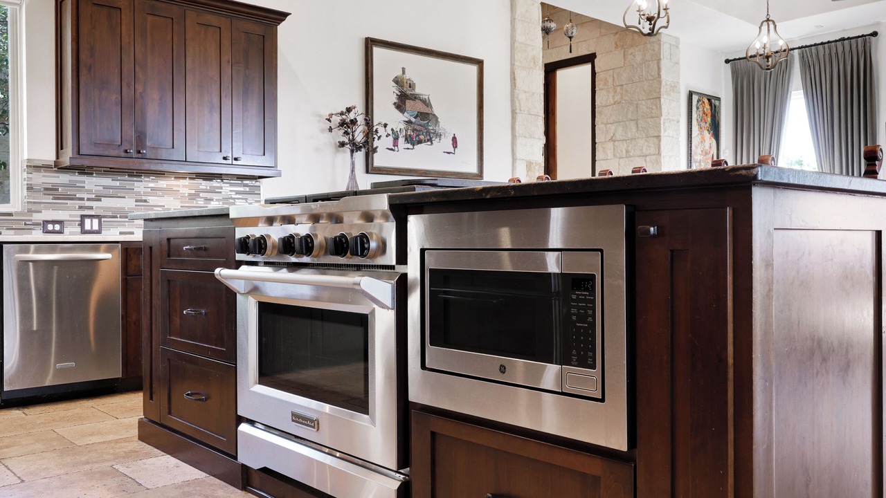 Photo of Kitchen in Forest Crest