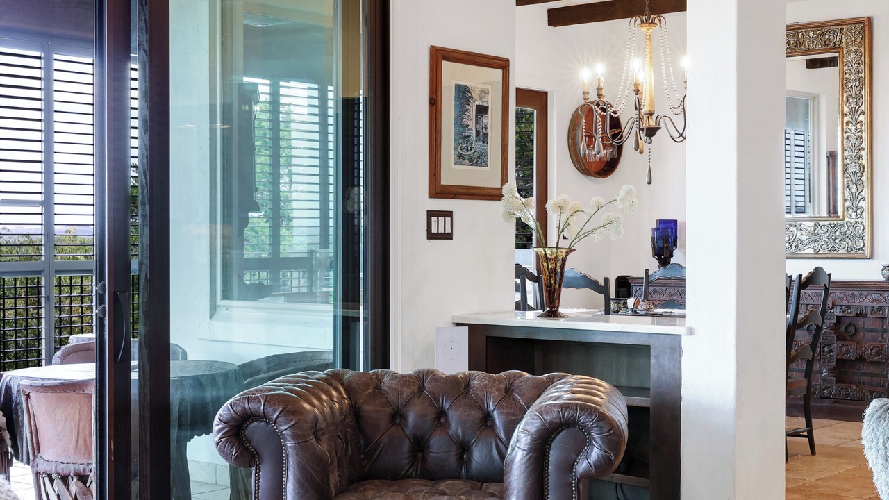 Photo of Livingroom in Forest Crest