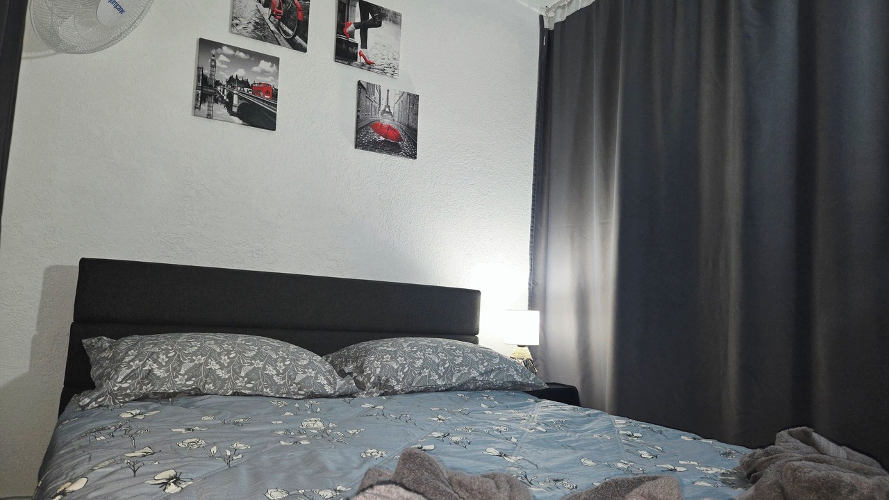 Photo of Bedroom in Hialeah