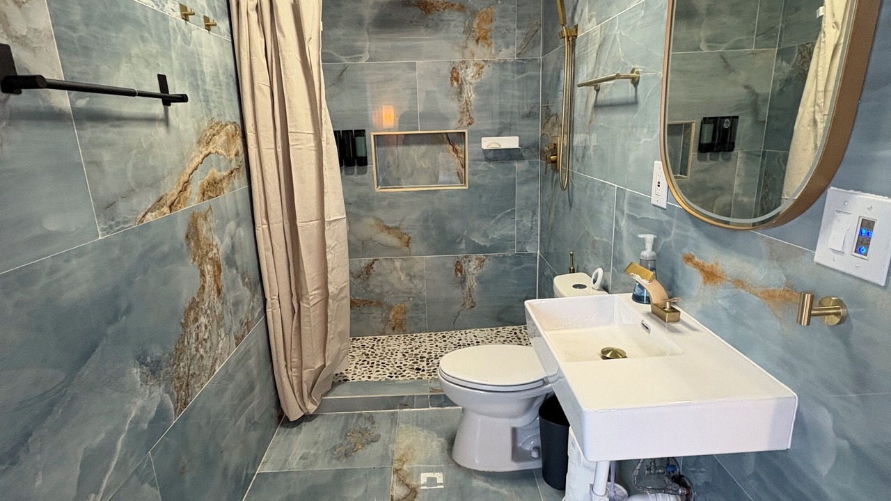 Photo of Bathroom in Pawnee County
