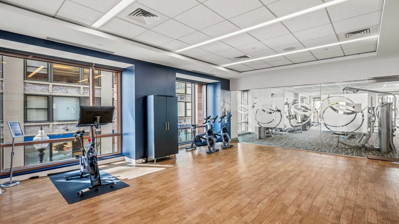 Photo of Others in Downtown Boston