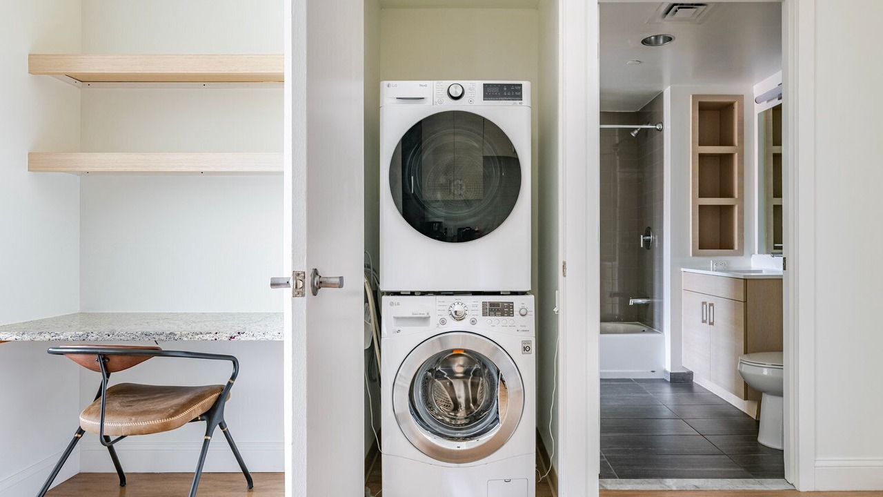 Photo of Others in Downtown Boston