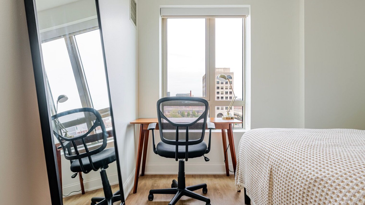 Photo of Bedroom in Downtown Boston
