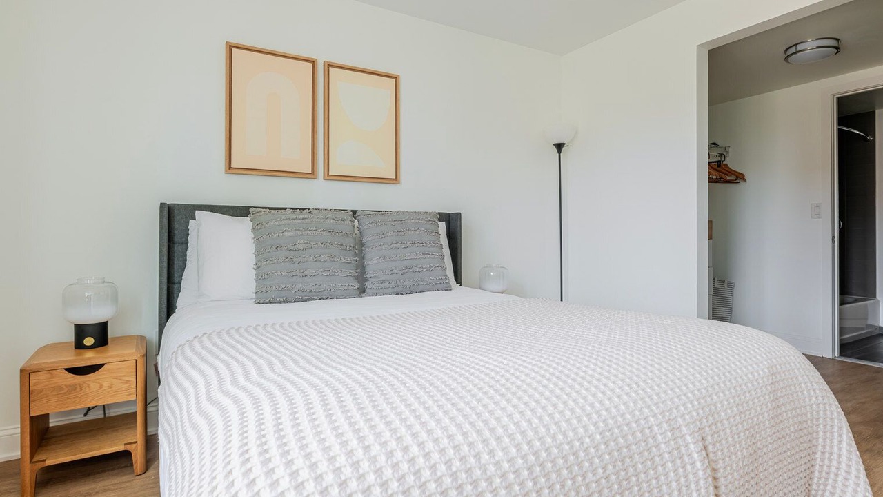 Photo of Bedroom in Downtown Boston