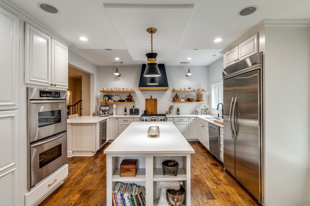 Photo of Kitchen in Greenland Hills