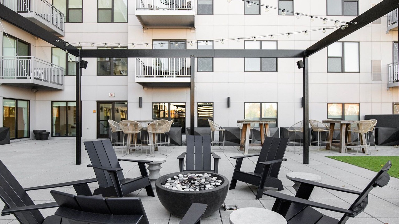 Photo of Outdoor in Elmhurst