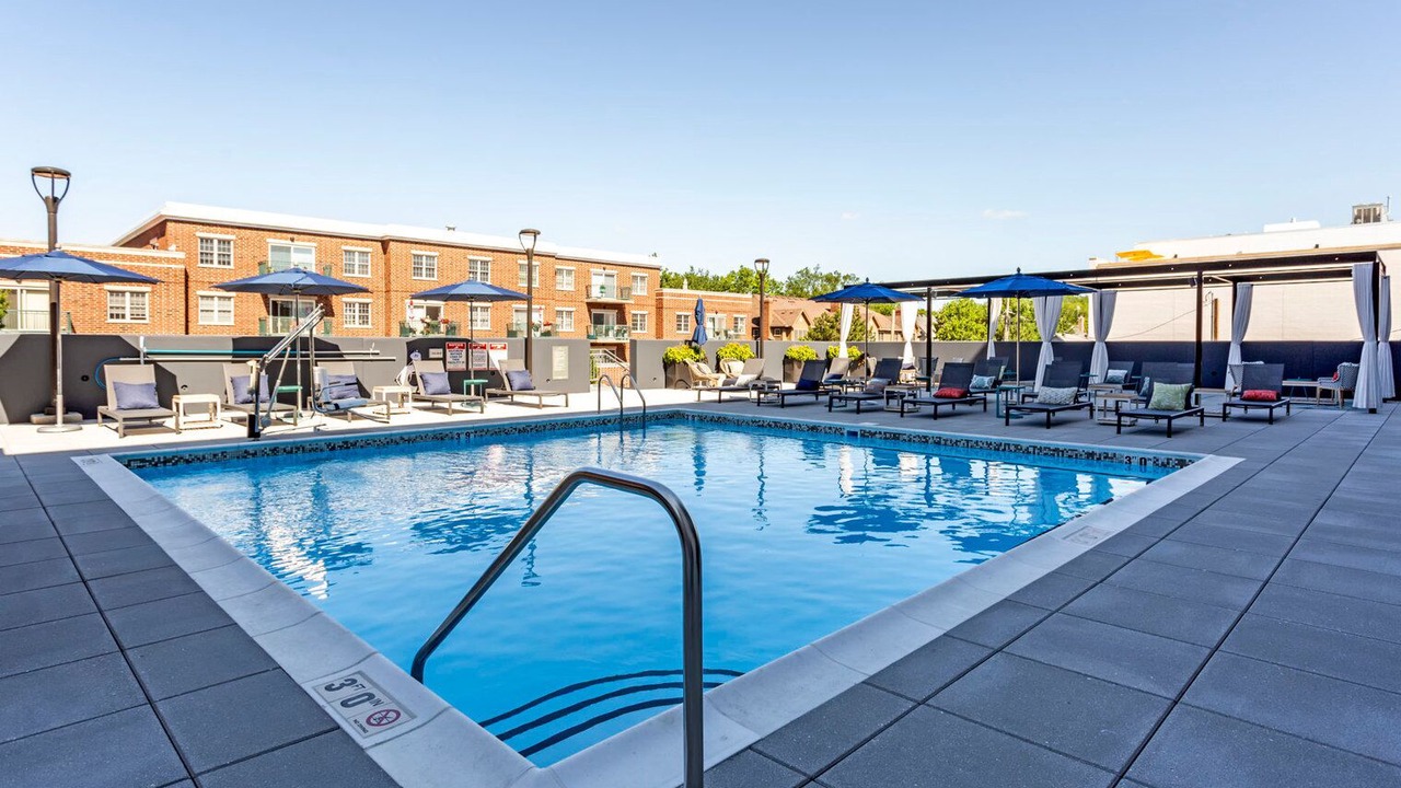 Photo of Outdoor in Elmhurst