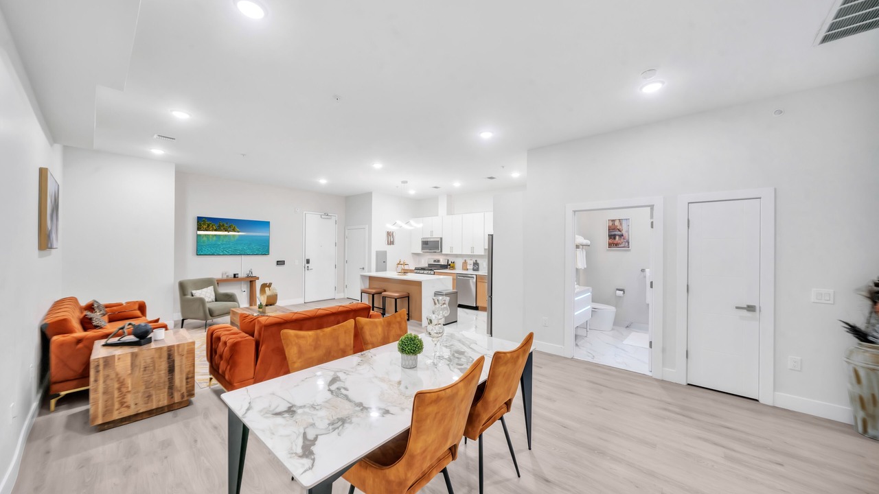 Photo of Livingroom in Paterson