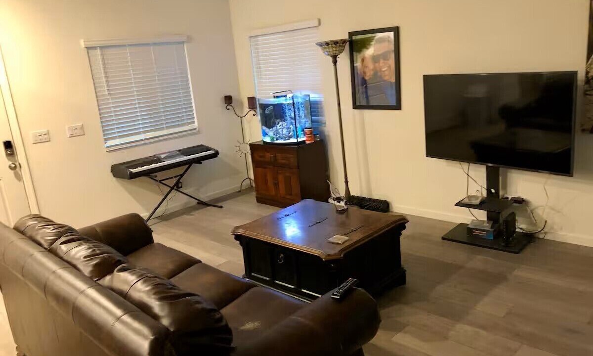 Photo of Livingroom in Westlake
