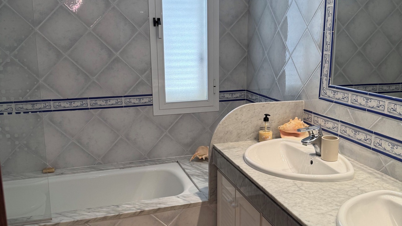 Photo of Bathroom in Altafulla