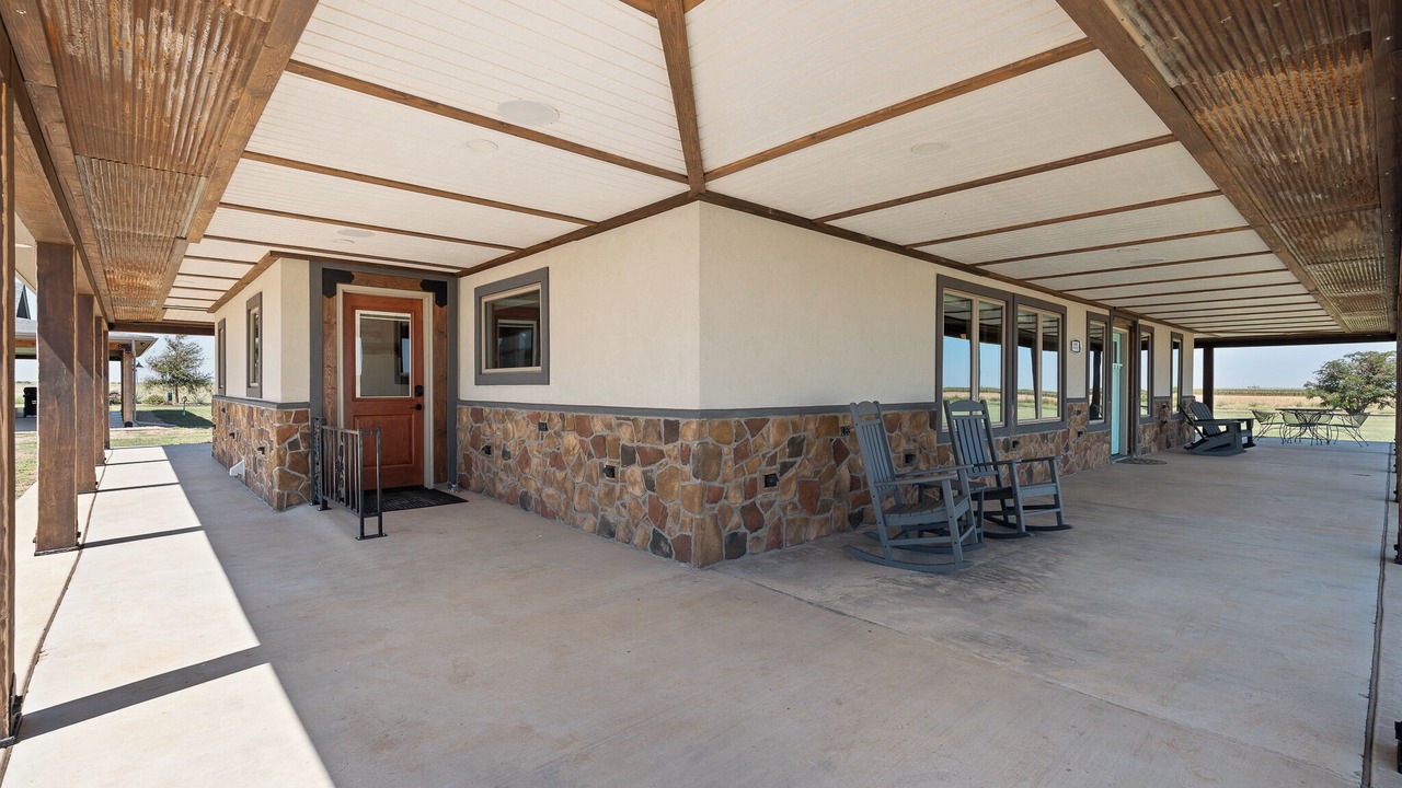Photo of Others in Dimmitt