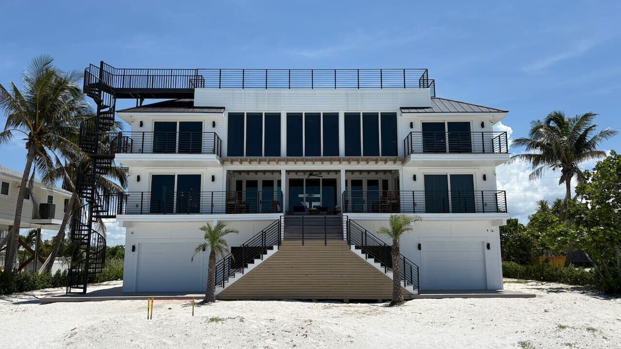 Photo of Outdoor in Palm Island