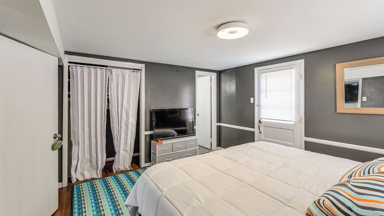 Photo of Bedroom in Mount Vernon