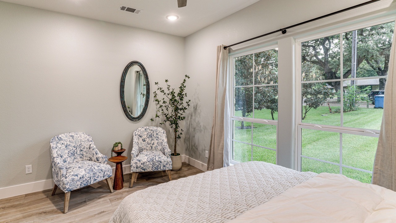Photo of Bedroom in Gun Barrel City