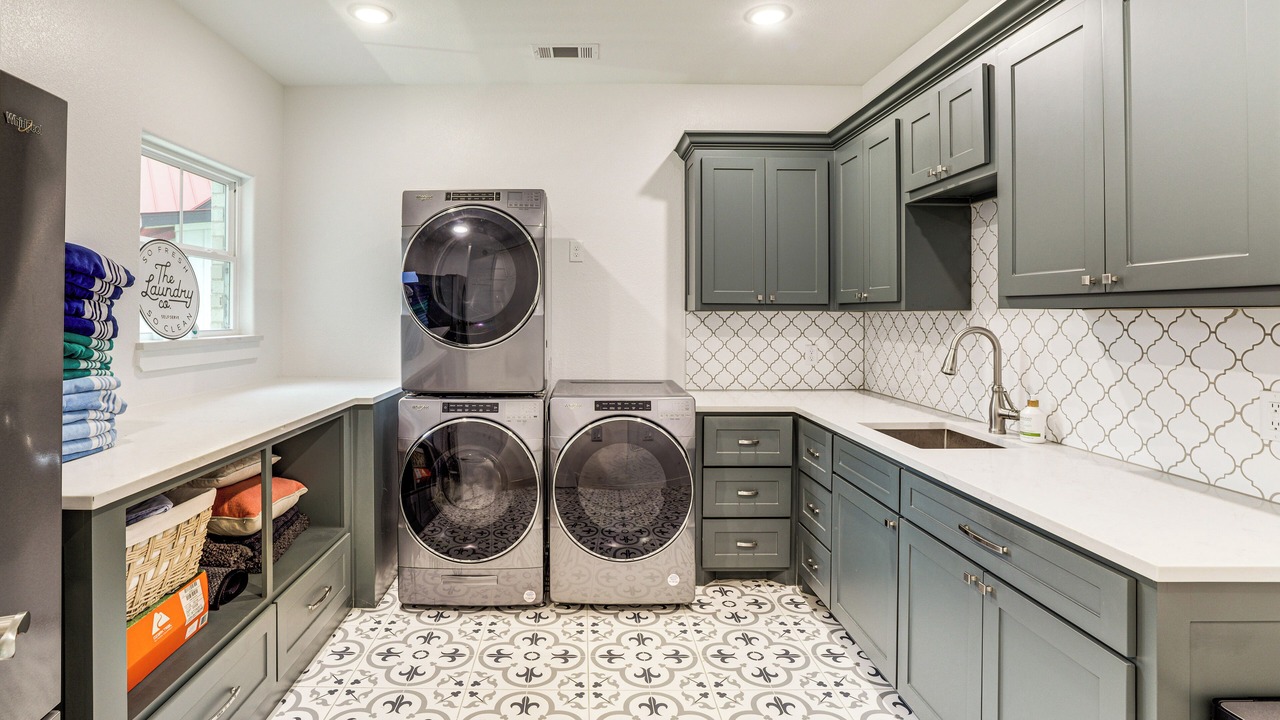 Photo of Bedroom in Gun Barrel City