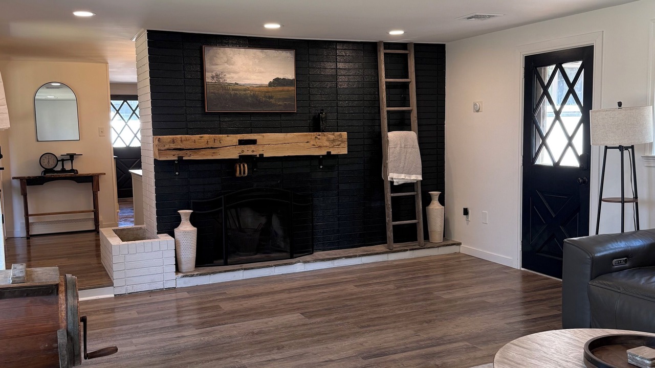Photo of Livingroom in Ephrata